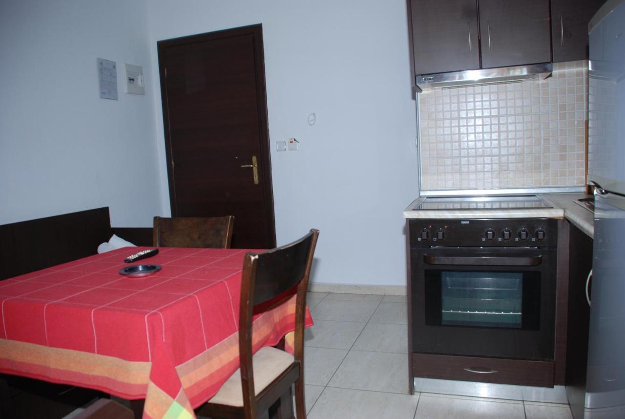 Vila Nikoleta Иериссос Экстерьер фото