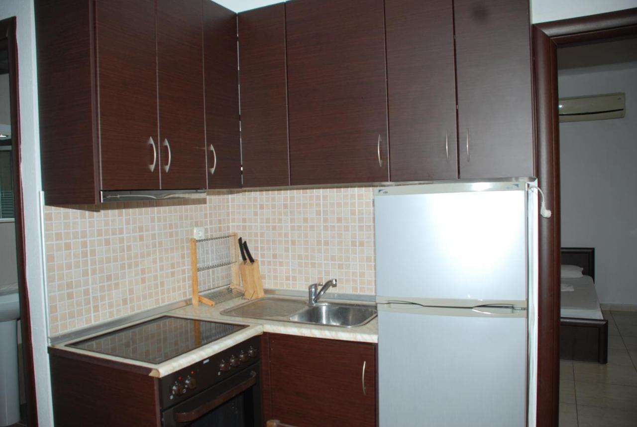 Vila Nikoleta Иериссос Экстерьер фото