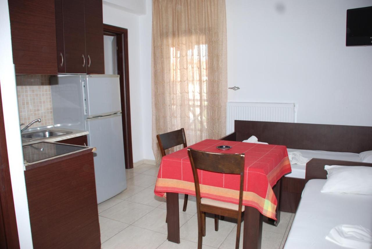 Vila Nikoleta Иериссос Экстерьер фото
