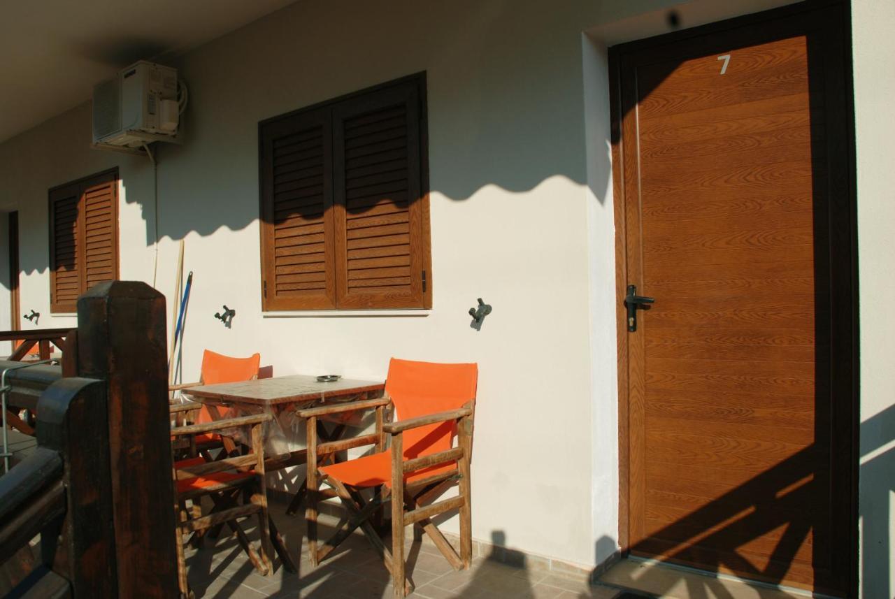 Vila Nikoleta Иериссос Экстерьер фото